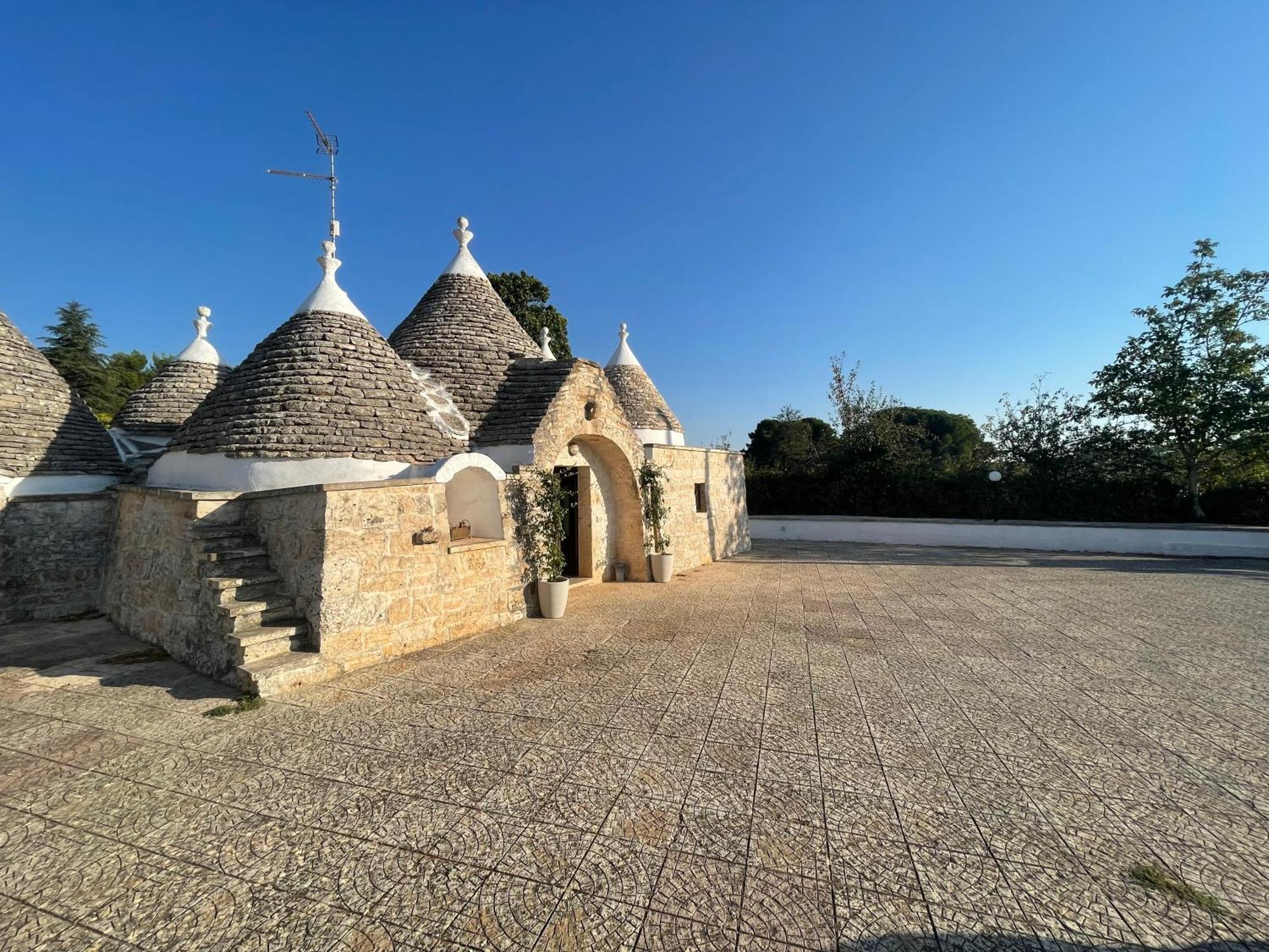 Trulli Del Sole Villa Martina Franca Eksteriør billede